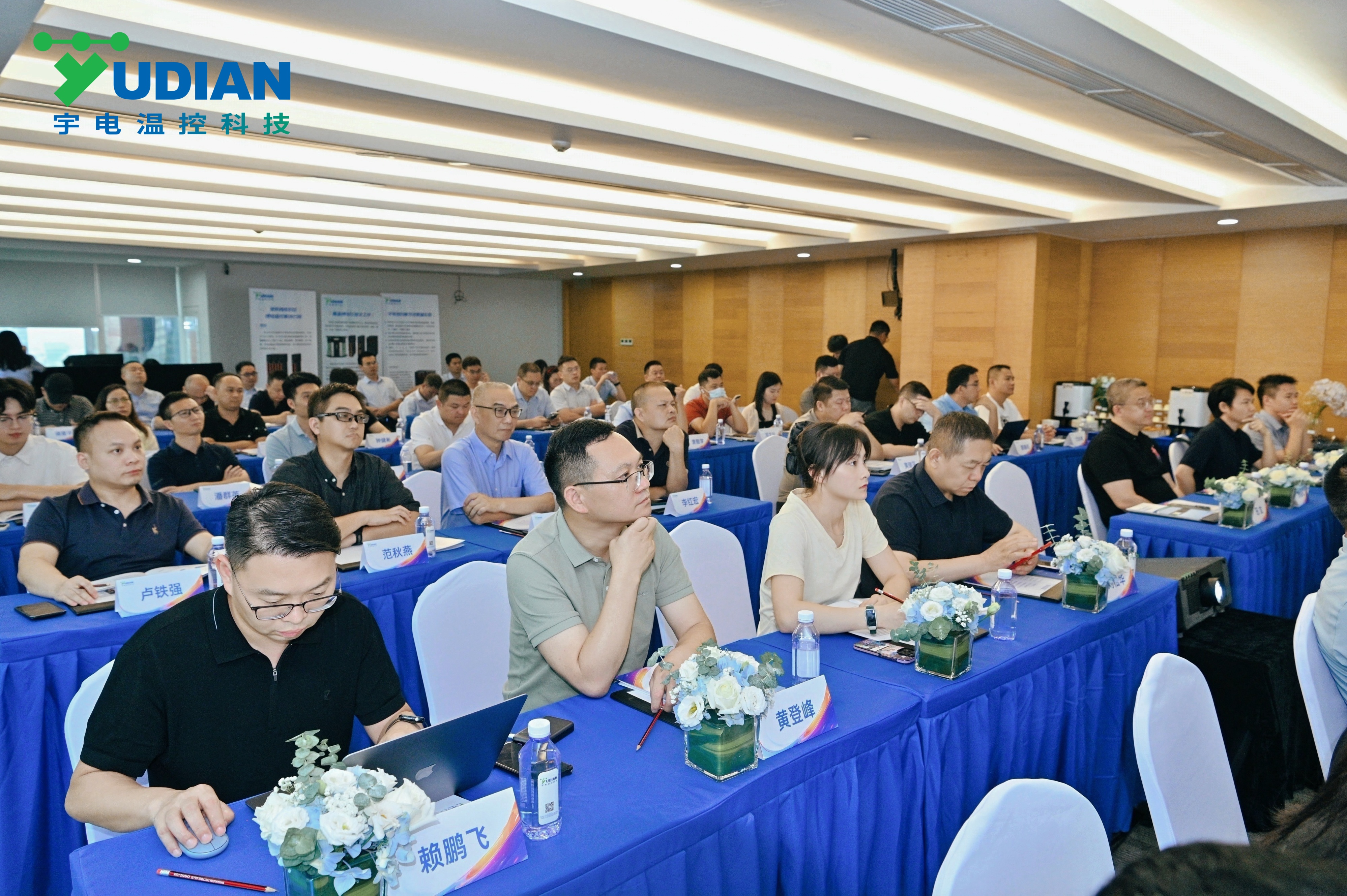 DSC_7437-opq3705895717.jpg DSC_7437-opq3705895717.jpg